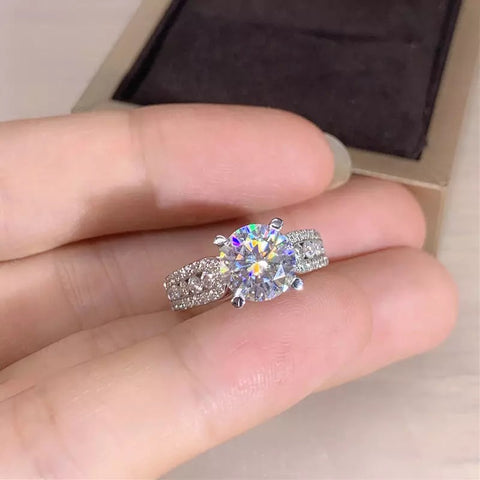 Brilliant Crystal Cubic Zirconia High-quality Silver Color Ring