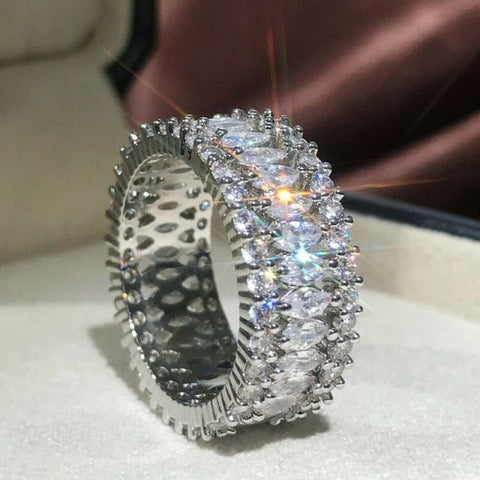 High-quality Silver Plated Luxury Inlaid Cubic Zirconia Ring