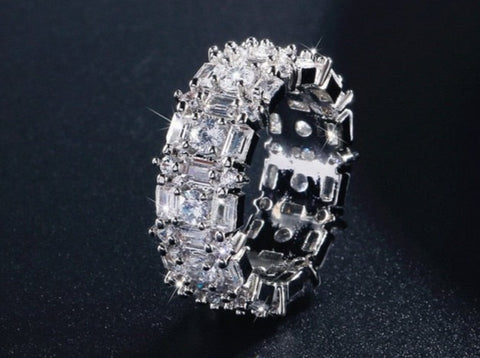 Fashion Luxury Multicolor Charm AAA Baguette Cubic Zirconia T Shape Stone Ring